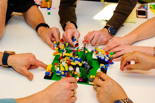NHUMAN - lego serious play